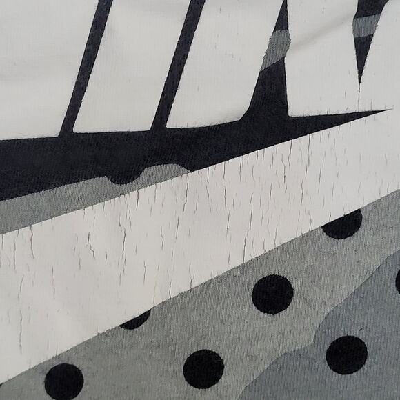 NIKE Center-Swoosh Shirt Womens Large 20x24 Cropped Faded - Picture 13 of 13